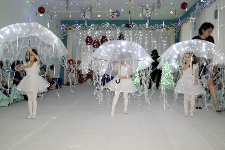 "Жаңа жыл !" атты ертеңгілігі.