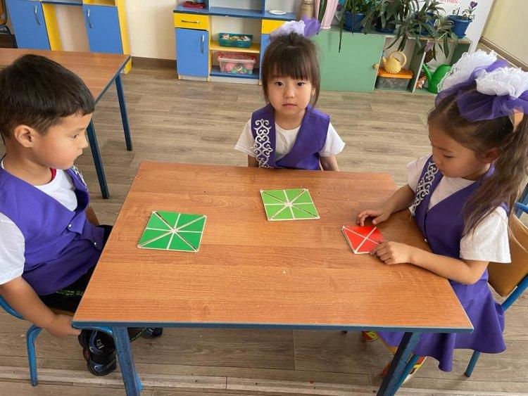 "Иілмелі шаршы" ойыны Воскобович әдісі