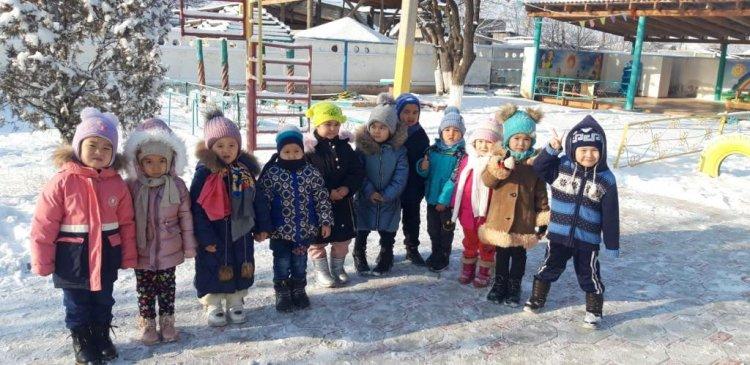 Алғашқы қар, балалардың қуанышында шек жоқ.