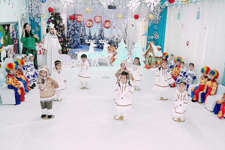 "Жұлдыздар" ортағы  тобының Жаңа жылдық ертеңгілігі